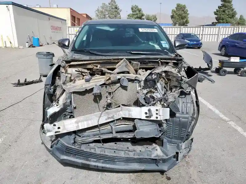 5TDZARFH5JS036030 2018 TOYOTA HIGHLANDER-4