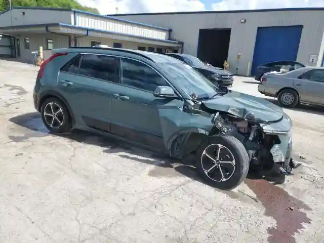 KNDCR3LE1P5080014 2023 KIA NIRO-3