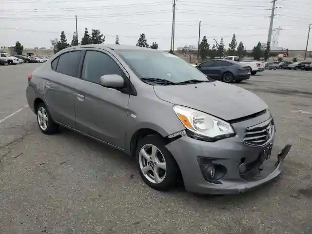 ML32F3FJ4HHF10444 2017 MITSUBISHI MIRAGE-3