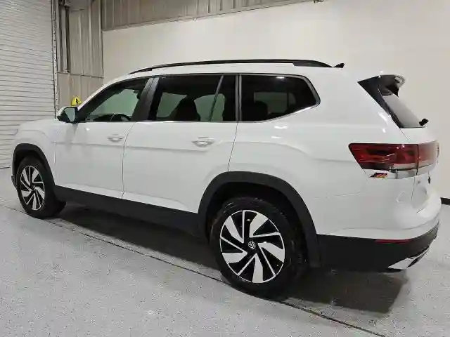 1V2HR2CA1RC546860 2024 VOLKSWAGEN ATLAS-1