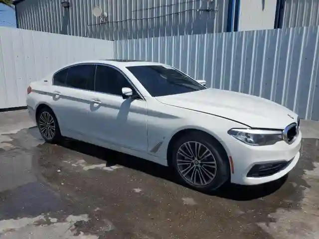 WBAJA9C58JB033781 2018 BMW 5 SERIES-3