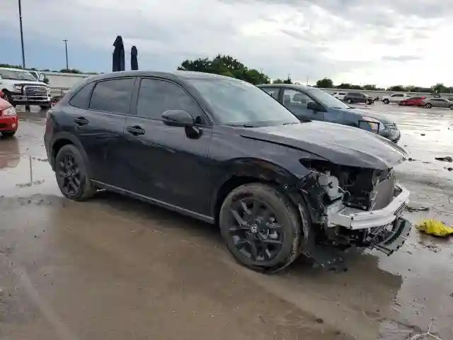 3CZRZ1H53RM727351 2024 HONDA HR-V-3