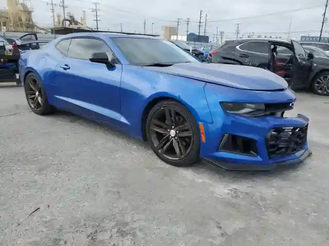 1G1FB1RS5J0137976 2018 CHEVROLET CAMARO-3