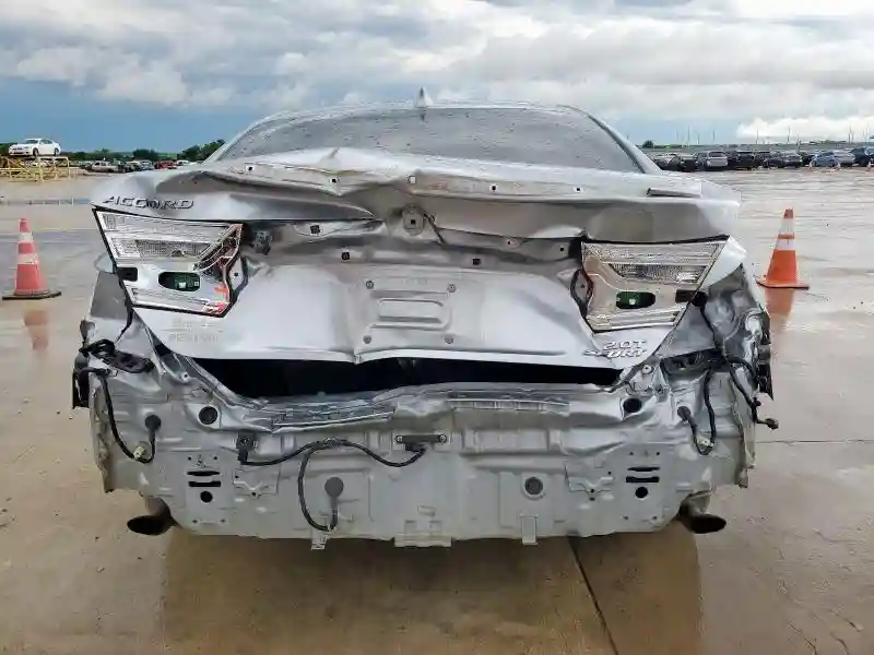 1HGCV2F37KA029361 2019 HONDA ACCORD-5