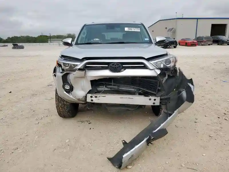 JTEFU5JR1P5286894 2023 TOYOTA 4RUNNER-4