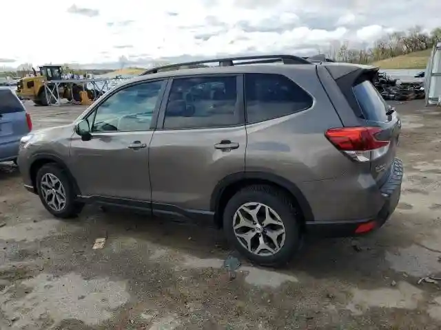 JF2SKAFCXMH435482 2021 SUBARU FORESTER-1