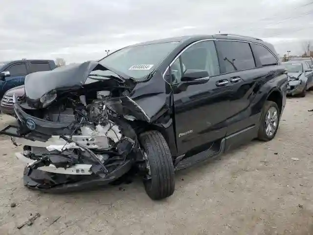 5TDERKEC6PS175340 2023 TOYOTA SIENNA-0