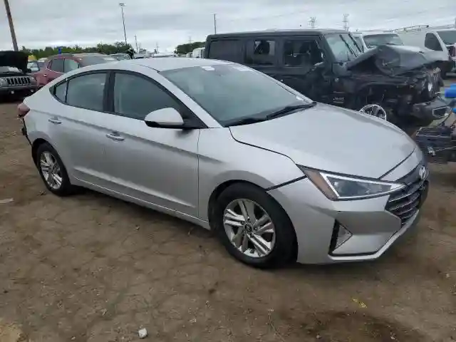 5NPD84LFXKH404284 2019 HYUNDAI ELANTRA-3