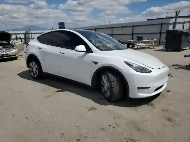 7SAYGDEE4NA022683 2022 TESLA MODEL Y-3