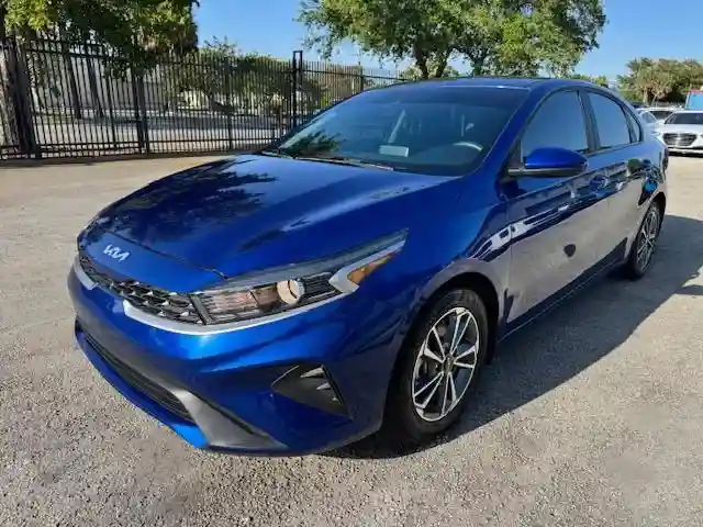 3KPF24AD4NE464503 2022 KIA FORTE-0