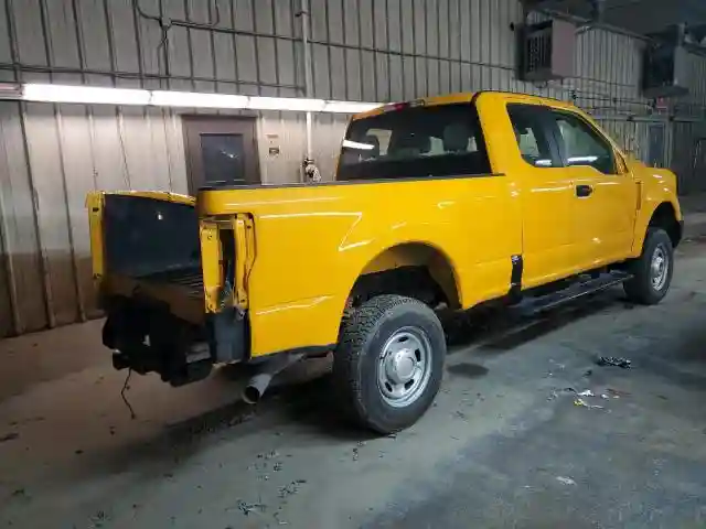 1FT7X2B67HEE36687 2017 FORD F250-2
