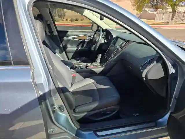 JN1EV7AR3JM441650 2018 INFINITI Q50-4