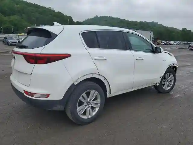 KNDPMCAC1J7395084 2018 KIA SPORTAGE-2