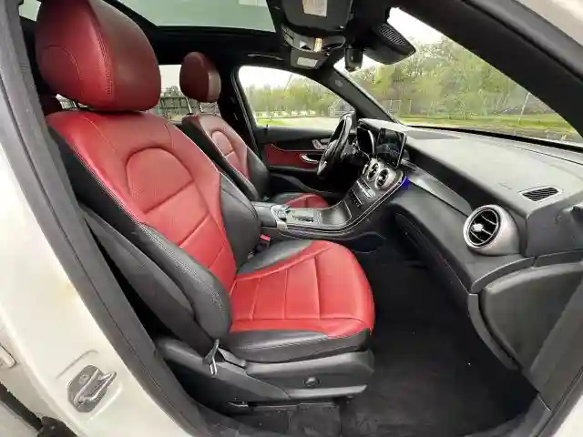 W1N0G8EB4MV283010 2021 MERCEDES-BENZ GLC-CLASS-4