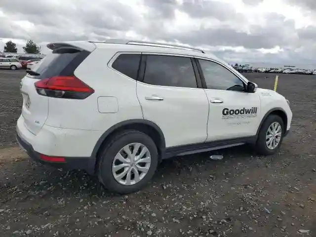 JN8AT2MV5HW015426 2017 NISSAN ROGUE-2