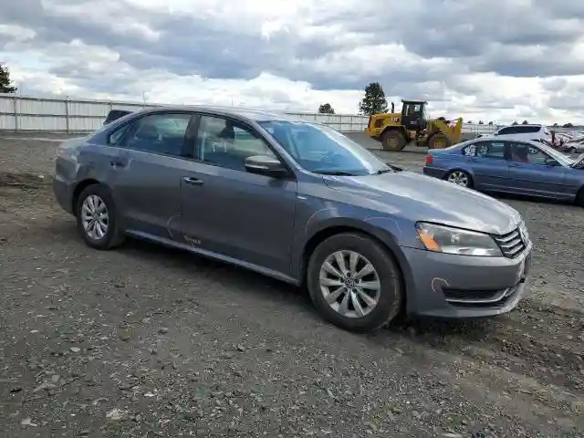 1VWAT7A39FC019650 2015 VOLKSWAGEN PASSAT-3
