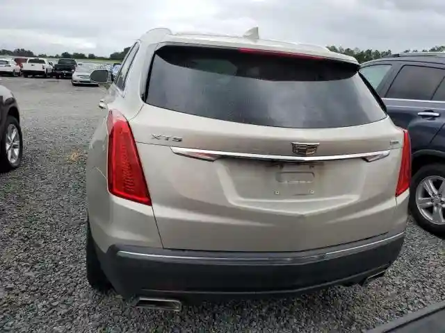 1GYKNARS4HZ176328 2017 CADILLAC XT5-5