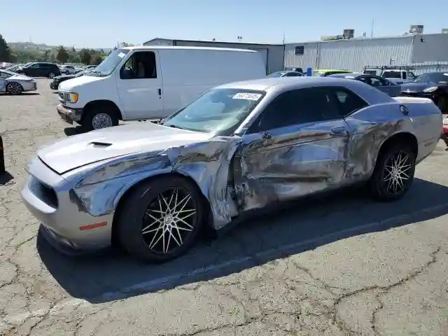2C3CDZAG2JH302991 2018 DODGE CHALLENGER-0