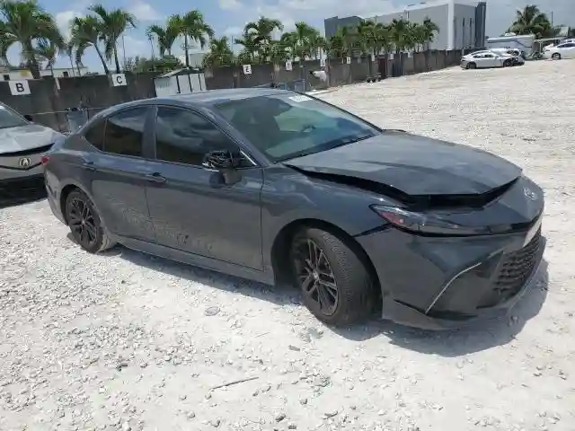 4T1DAACK4SU565649 2025 TOYOTA CAMRY-3