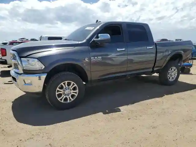 3C6UR5FL0JG213976 2018 RAM 2500-0