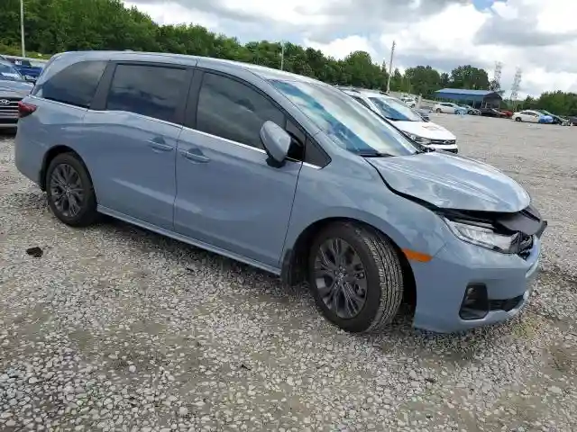 5FNRL6H82SB025532 2025 HONDA ODYSSEY-3