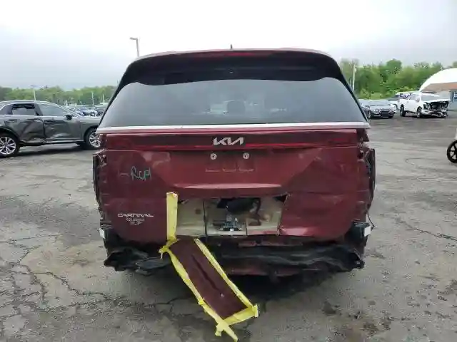 KNDNE5H34P6291516 2023 KIA CARNIVAL S-5