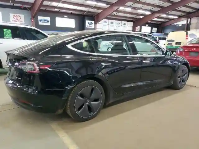 5YJ3E1EB4JF144295 2018 TESLA MODEL 3-2