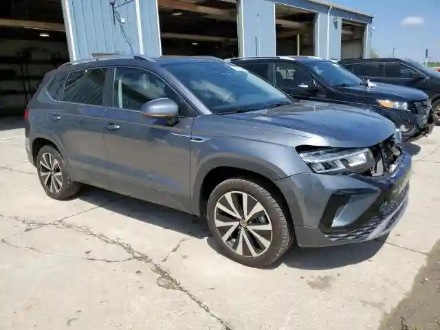 3VVSX7B20RM012706 2024 VOLKSWAGEN TAOS SE-3