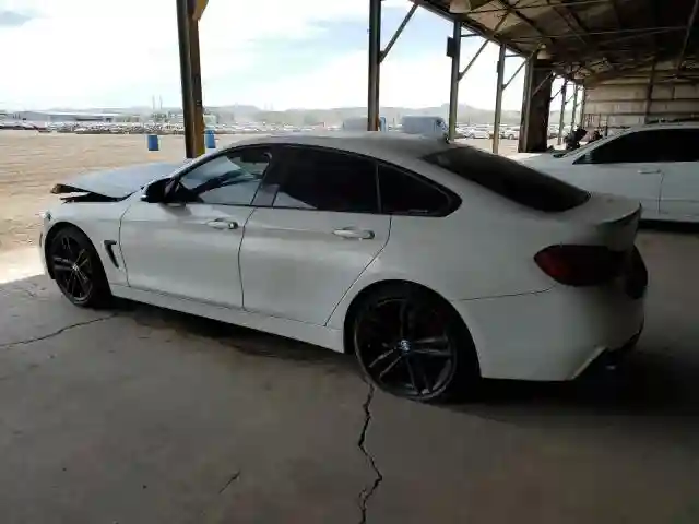 WBA4J1C52JBG78945 2018 BMW 4 SERIES-1