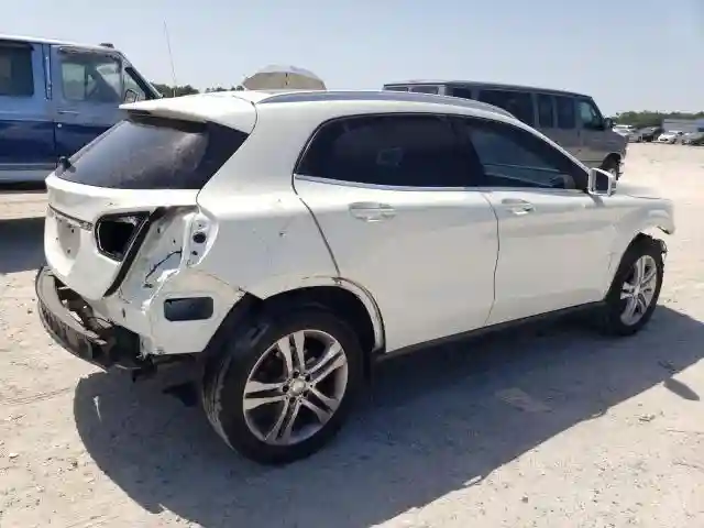 WDCTG4EB8GJ270652 2016 MERCEDES-BENZ GLA-CLASS-2