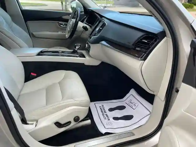 YV4102KK3G1080894 2016 VOLVO XC90-4