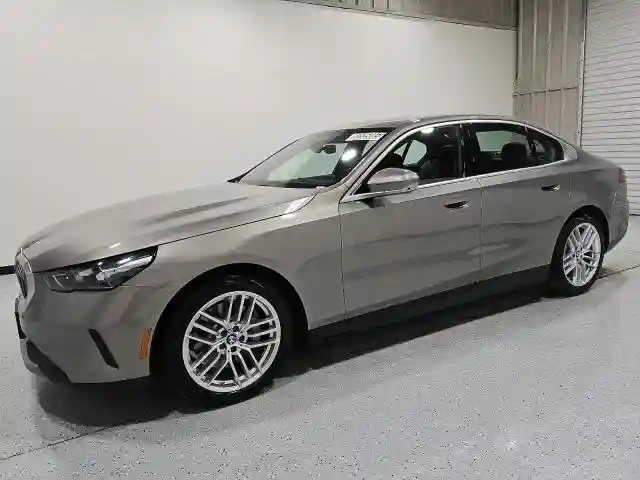 WBA43FJ07RCS37832 2024 BMW 5 SERIES-0