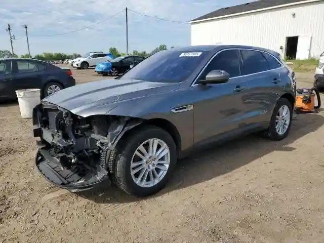 SADCK2BN8HA897798 2017 JAGUAR F-PACE-0