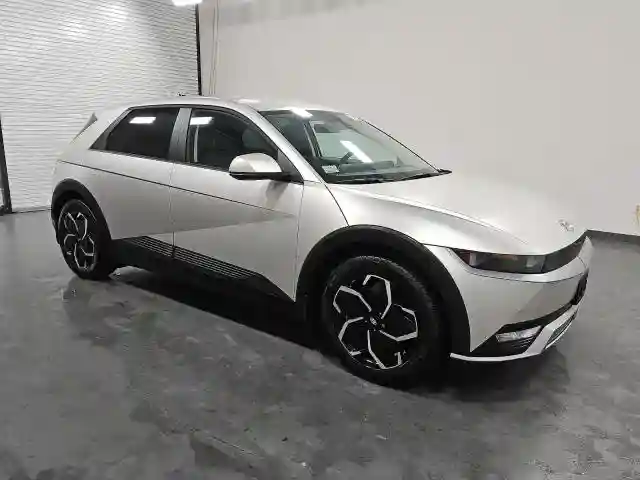 KM8KNDDF0RU239825 2024 HYUNDAI IONIQ-3