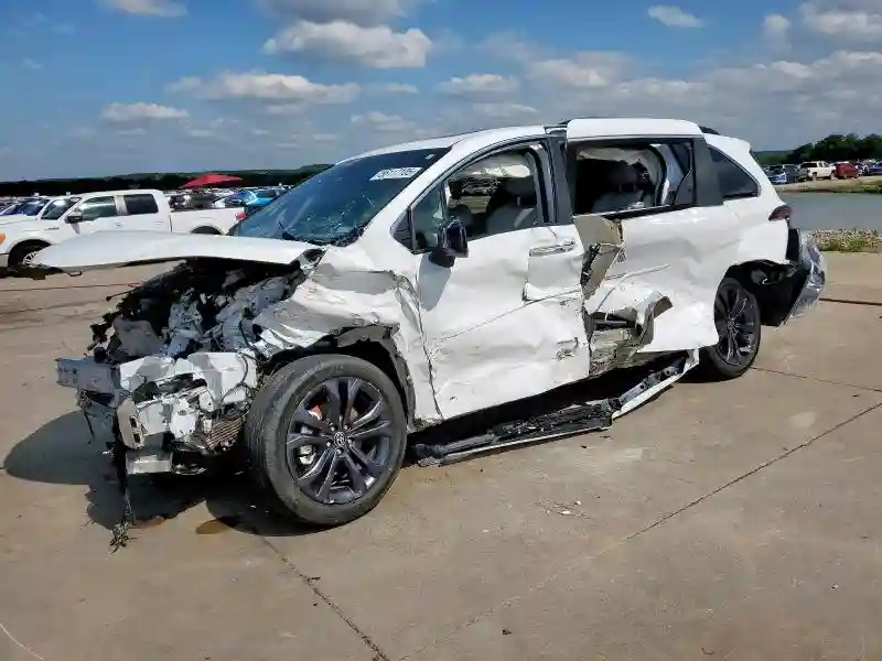 5TDDRKEC9NS102679 2022 TOYOTA SIENNA-0