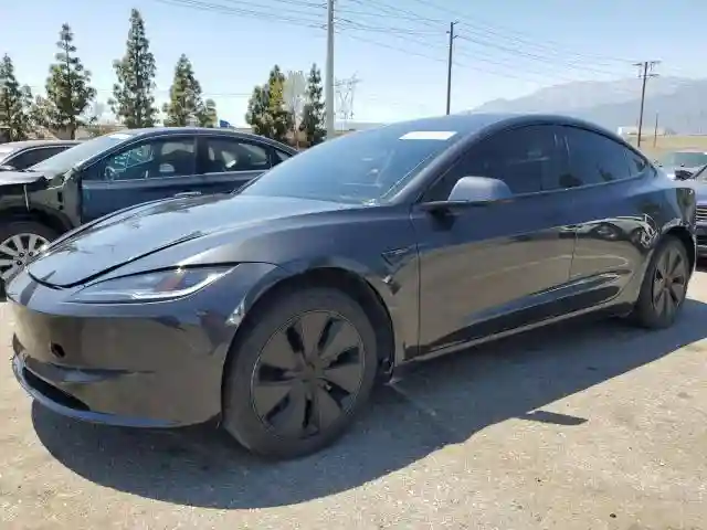 5YJ3E1EA0RF730446 2024 TESLA MODEL 3-0