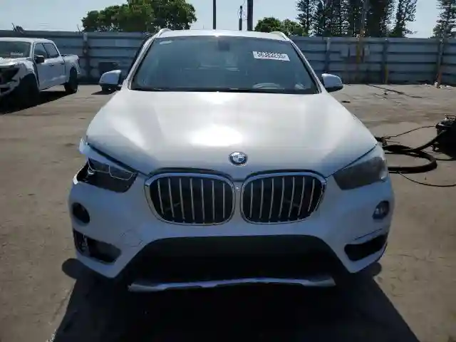 WBXHU7C32J5H45283 2018 BMW X1-4