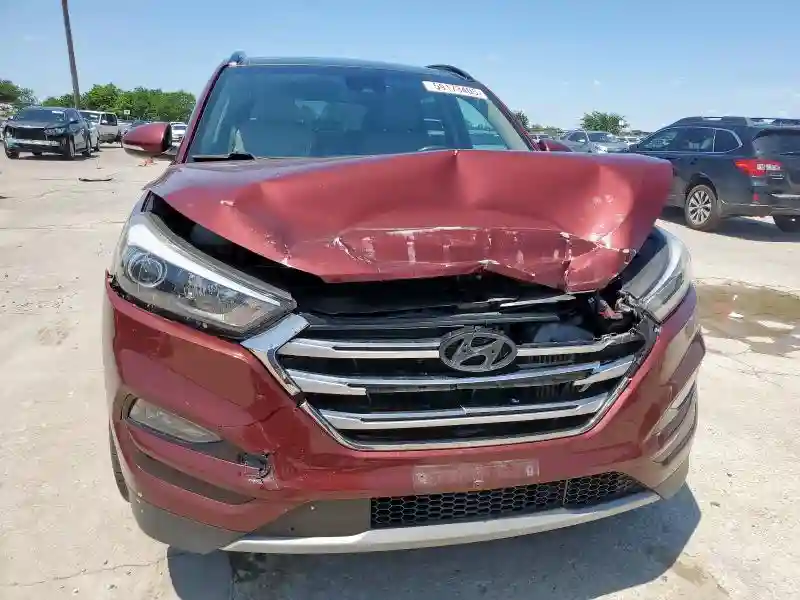 KM8J3CA22HU471791 2017 HYUNDAI TUCSON-4
