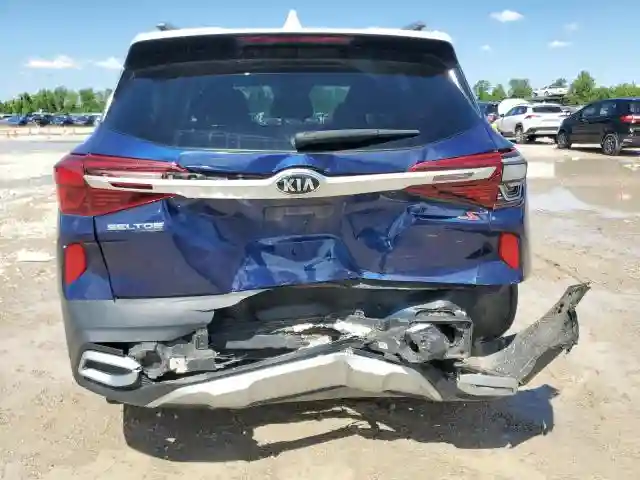 KNDEU2AA0M7058653 2021 KIA SELTOS-5