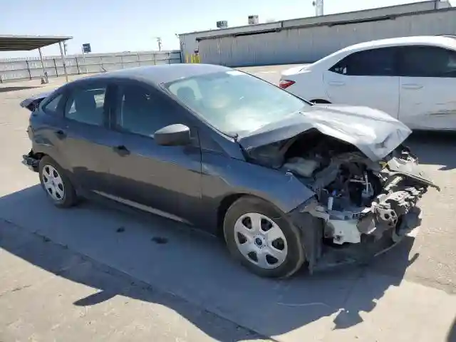 1FADP3E23JL241405 2018 FORD FOCUS-3