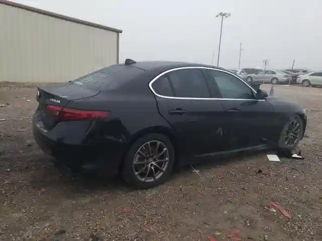ZARFAEBN9H7546432 2017 ALFA ROMEO GIULIA-2