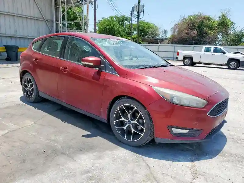 1FADP3M27HL204742 2017 FORD FOCUS-3