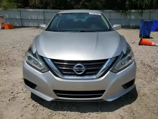 1N4AL3AP1JC262981 2018 NISSAN ALTIMA-4