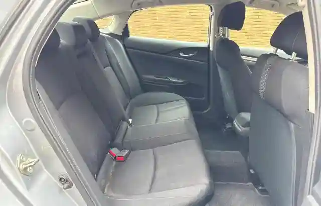 2HGFC2F50GH035676 2016 HONDA CIVIC-5