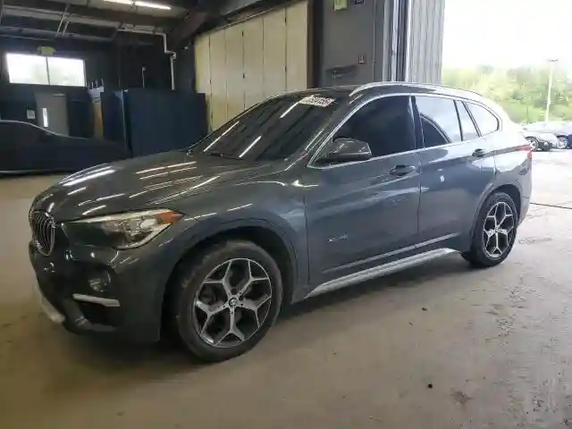 WBXHT3C30H5F78217 2017 BMW X1-0