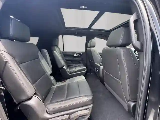 1GNSKCKD8NR10297 2022 CHEVROLET SUBURBAN-5