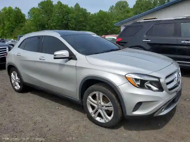 WDCTG4GB0FJ074636 2015 MERCEDES-BENZ GLA-CLASS-3