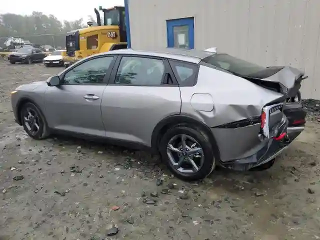 3KPFT4DE8SE100761 2025 KIA K4 LX-1