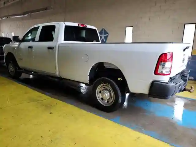 3C6UR5HJ9NG298656 2022 RAM 2500-1