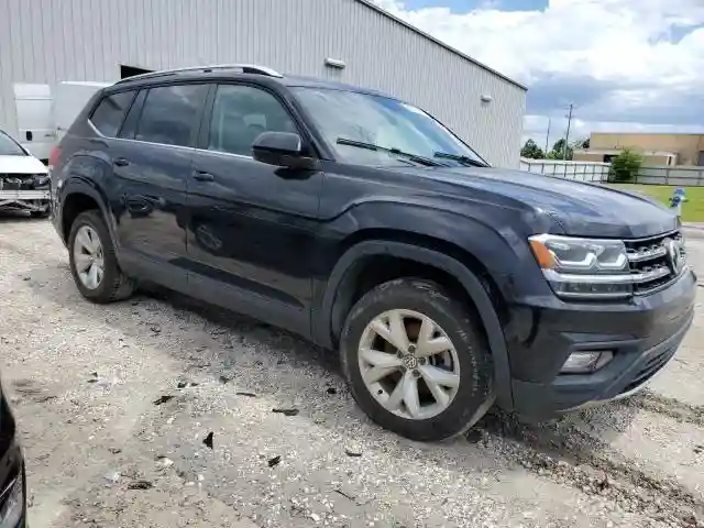1V2CR2CA5JC582694 2018 VOLKSWAGEN ATLAS-3